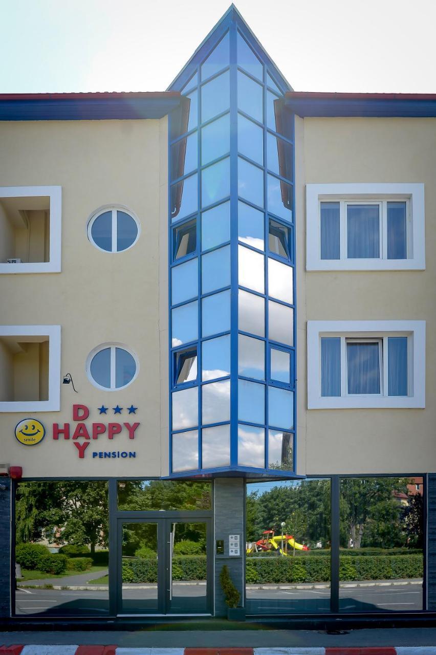 סיביו Pension Happy Day - Motorcycle Friendly מראה חיצוני תמונה